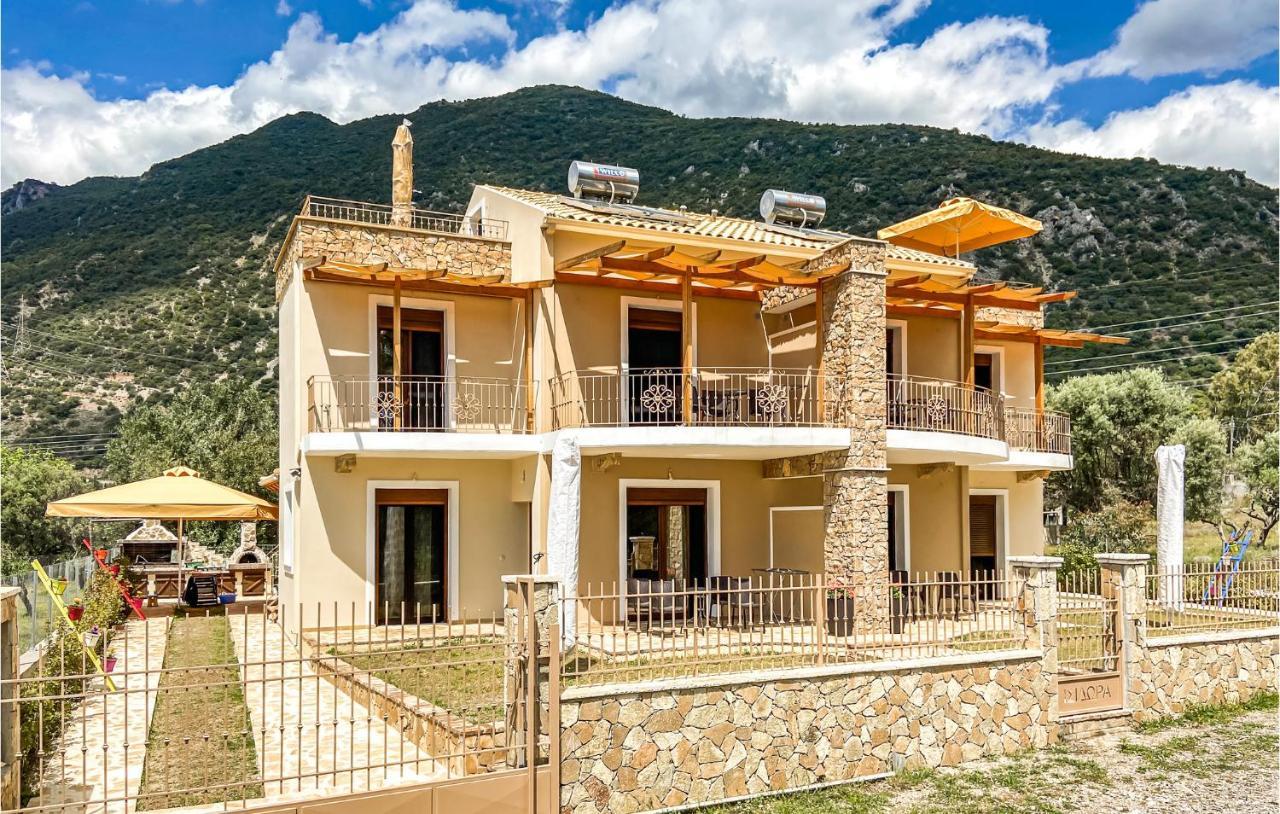 Lovely Apartment In Nafpaktos Bilik gambar